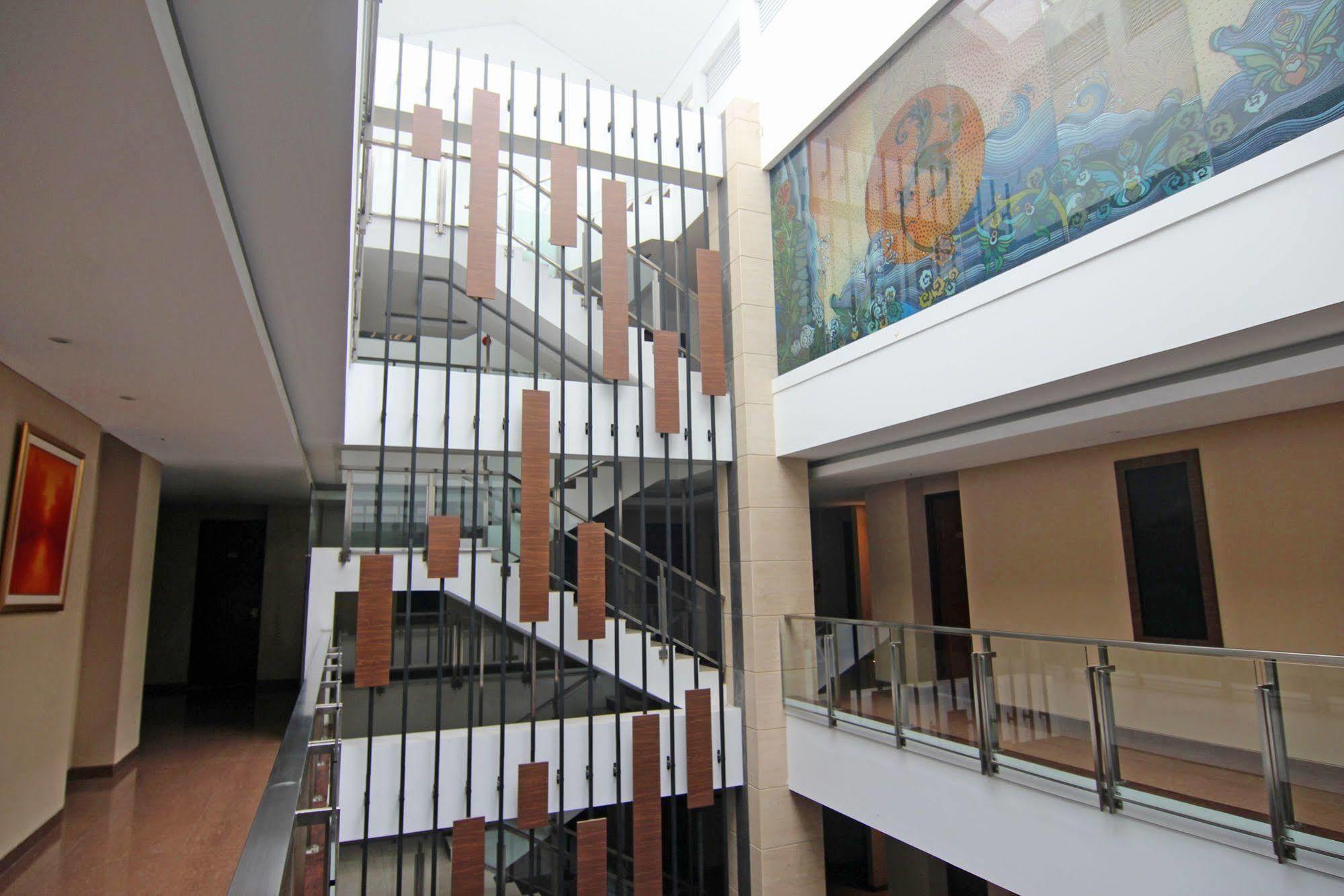 Zen Premium Near Rumah Mode Bandung Exterior photo
